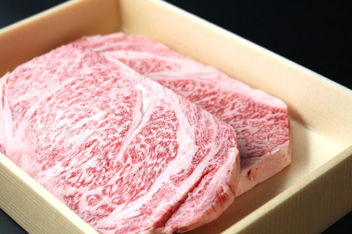 【冷凍】近江牛　特選リブロースステーキ